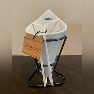 Ceramic Signature Homeware French Fries Holder cone -White